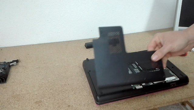 Cambiar un disco duro por SSD en un portátil